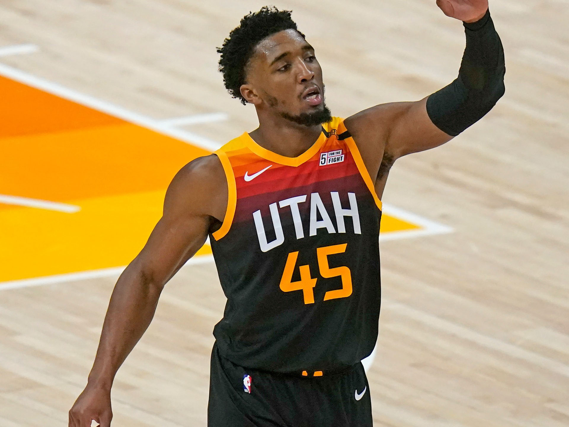 Utah Jazz The Utah Jazz are an American professional basketball team based in Salt Lake City. The Jazz compete in the National Basketball Association (NBA) as a...